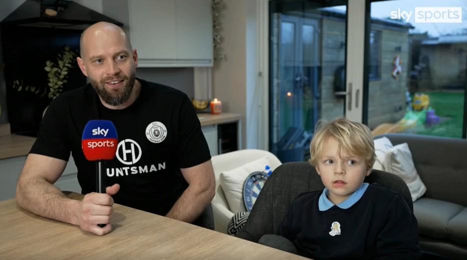 狼队被“偷鸡”小球迷父亲：后来去球场他们都叫我偷鸡块贼